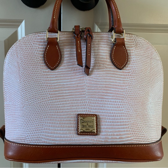 Dooney & Bourke Handbags - New Dooney & Bourke Pink Zip Zip Satchel